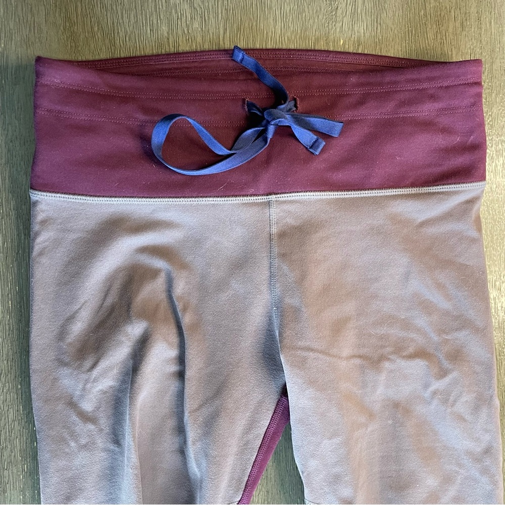 Fabletics Salar Statement Purple Colorblock Leggi… - image 4